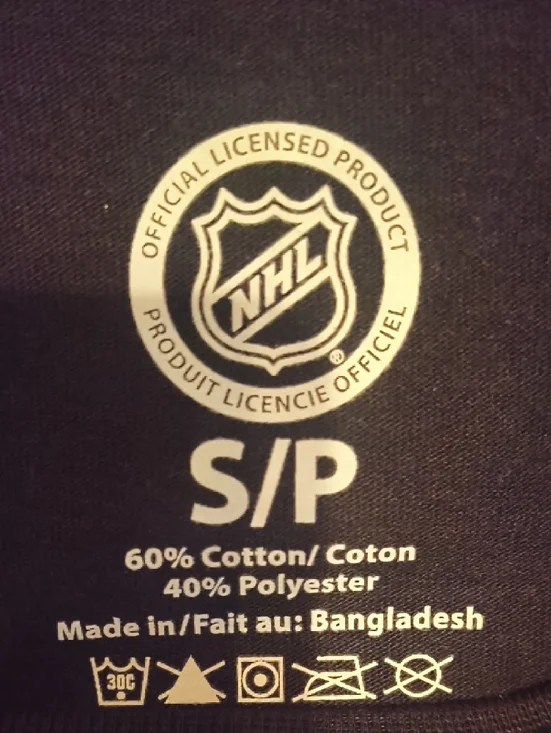 NHL - Property Of Colorado Avalanche T-Shirt - Small - Black New With Tags - Picture 2 of 7